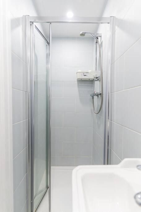 Stylish Studio In Moseley Village バーミンガム エクステリア 写真